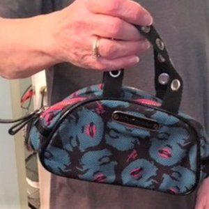 Retro Betsey Johnson Marilyn bag